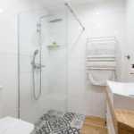 Apartament na doby Gliwice – łazienka Studio Plus